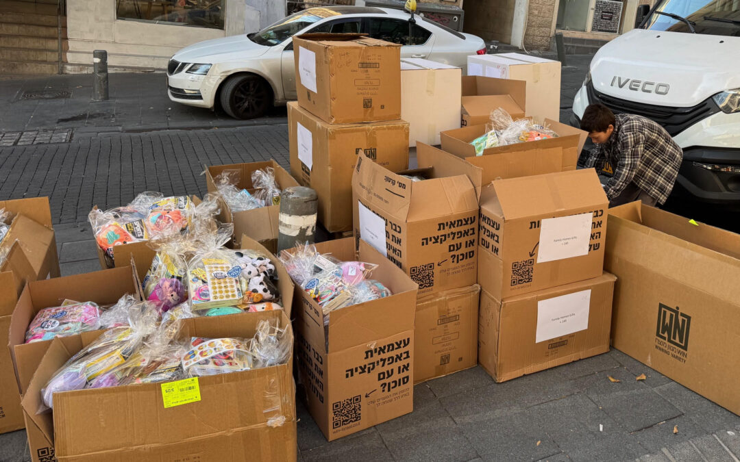 Humanitarian Aid – Hanukkah Gift Distribution