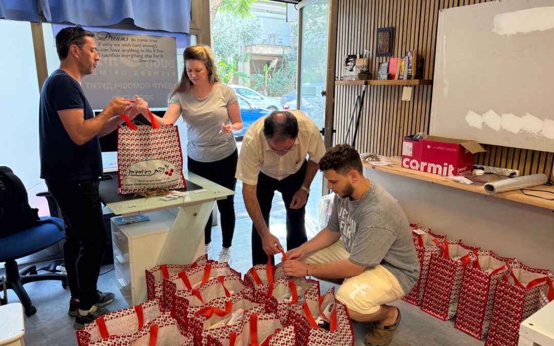 HUMANITARIAN AID – PASSOVER DISTRIBUTION